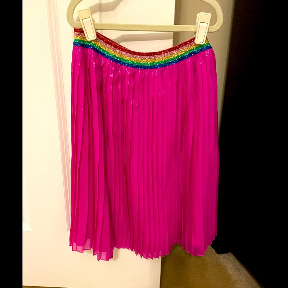 NEW!! SOLD OUT!  Glamorous Gucci Girls pleated skirt in Azalea-size 12